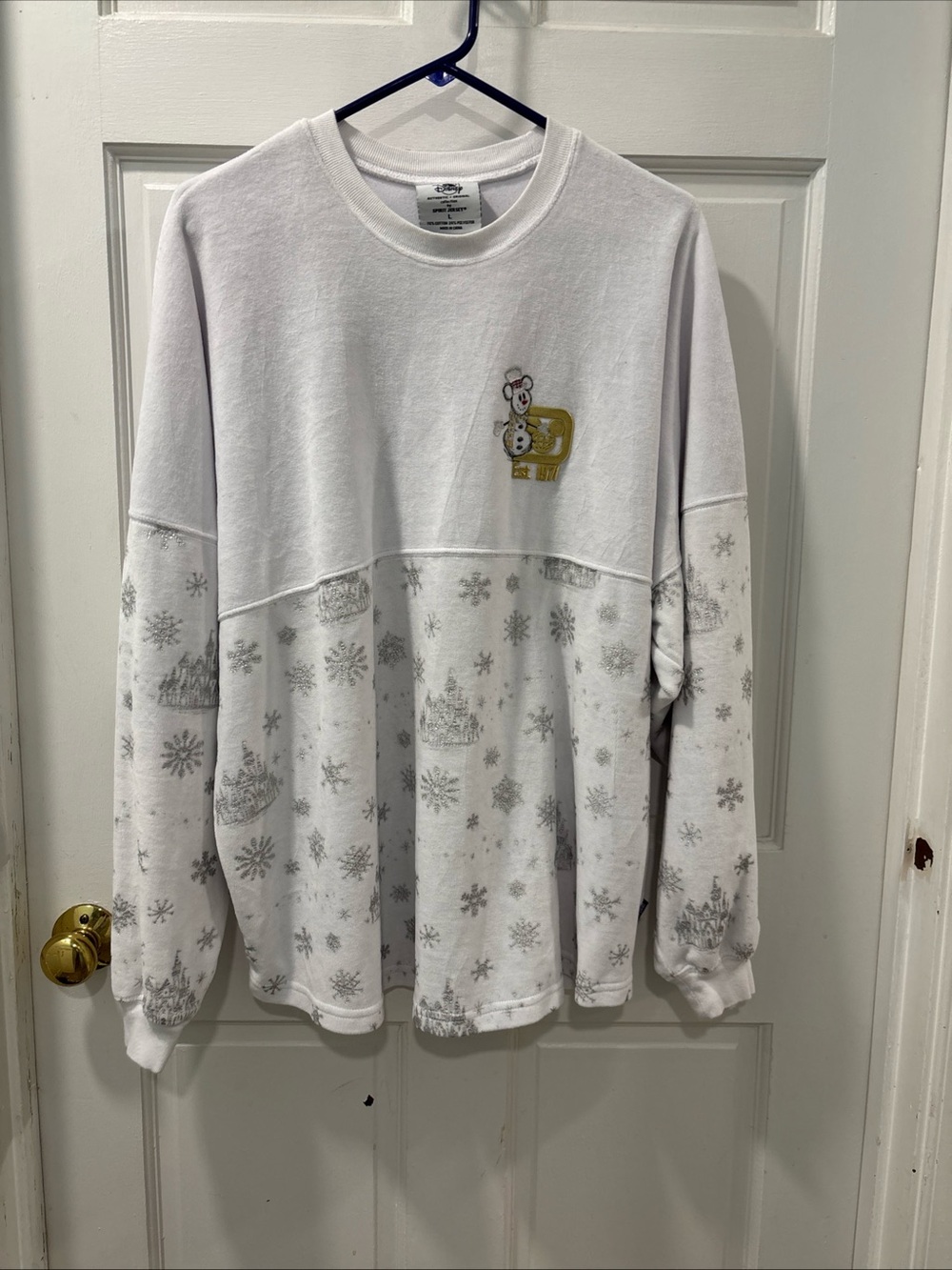 Walt Disney World Spirit Jersey Size L Velour Christmas Gold Silver Castle NWOT - Picture 7 of 9